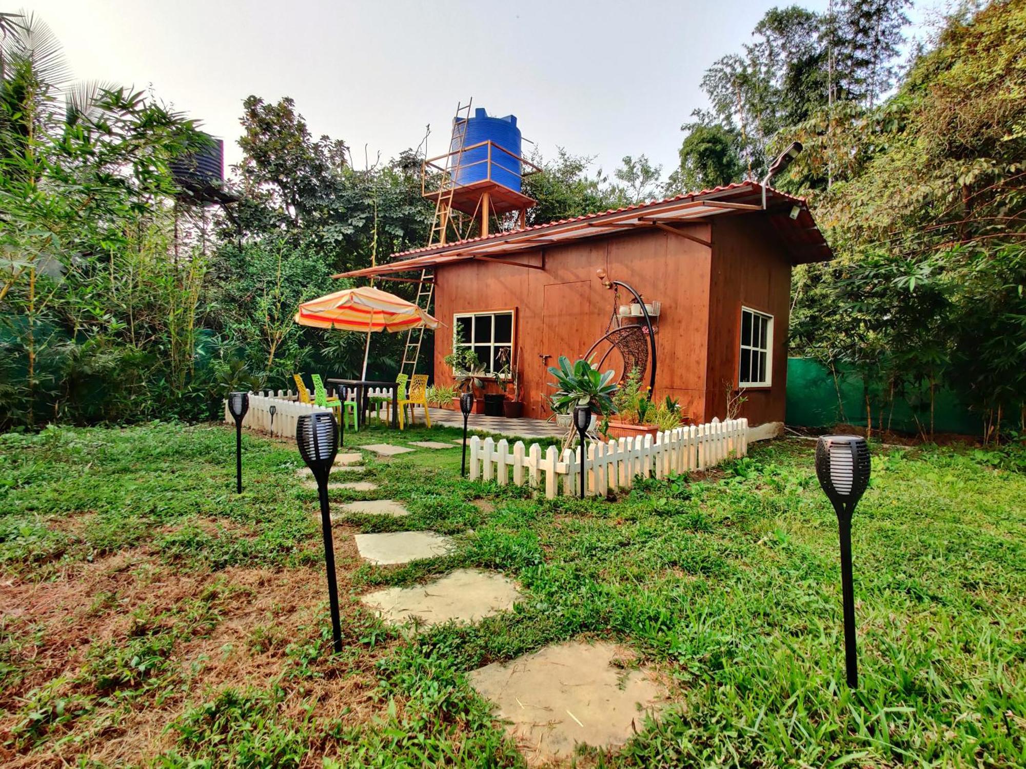 Crystal Springs Villa - A Picture-Perfect Retreat W Pool, Hammock, Gazebo Karjat Eksteriør bilde