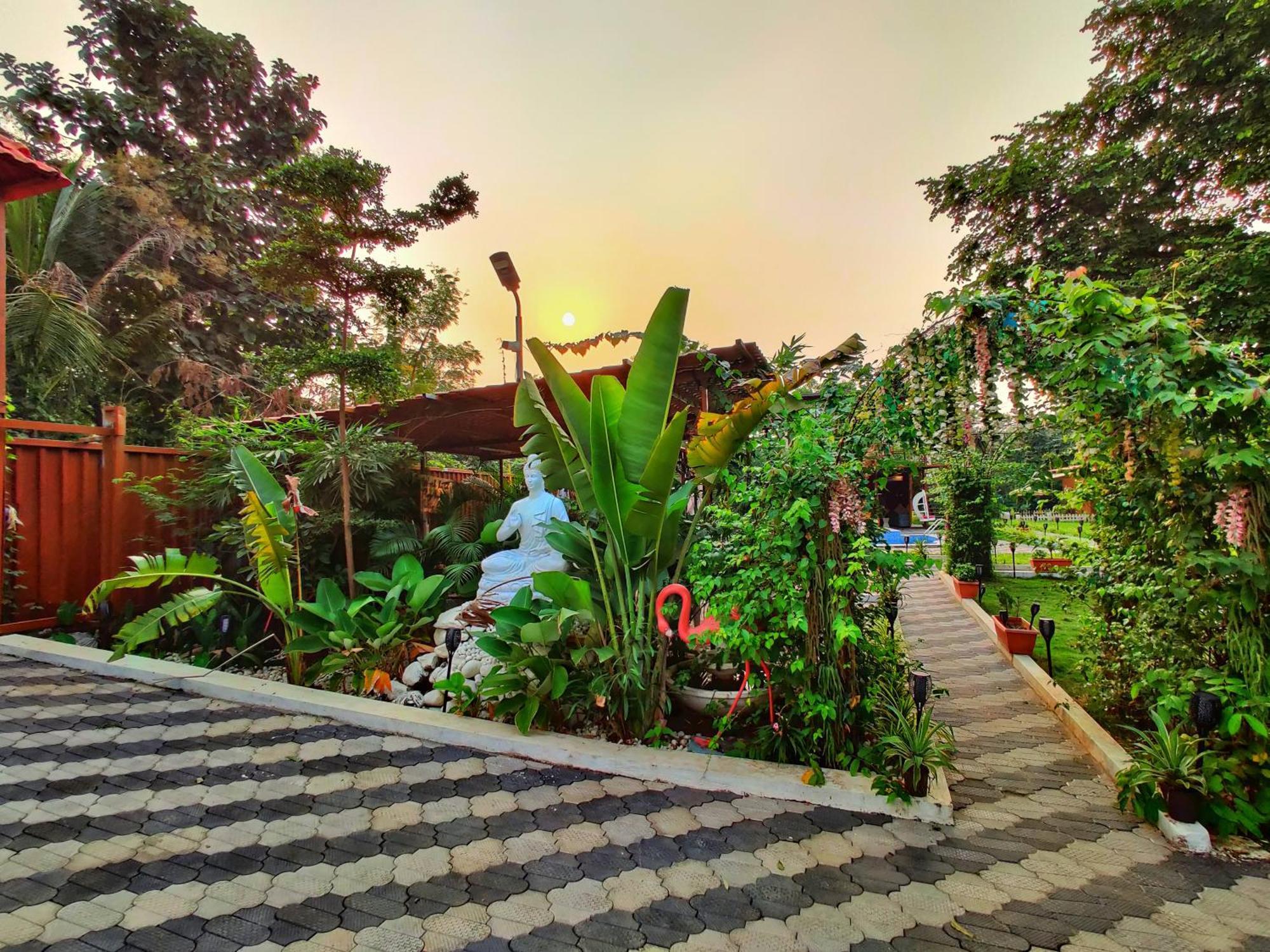 Crystal Springs Villa - A Picture-Perfect Retreat W Pool, Hammock, Gazebo Karjat Eksteriør bilde